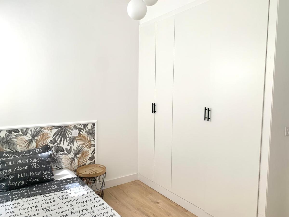 Piso Recien Reformado, Junto A Gran Via Apartamento *